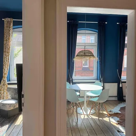 Apartment Cls Grosse In Ost, Naehe Hawk, Uni, Bosch, Ostbahnhof, A7 *