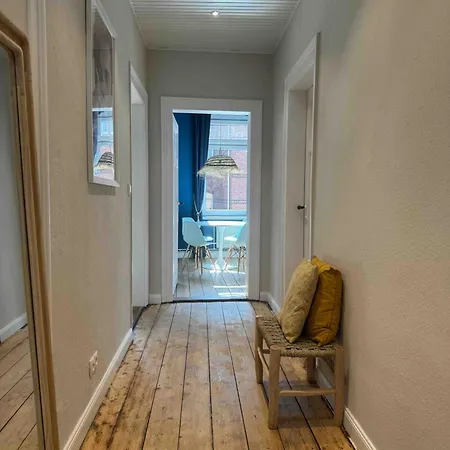 Cls Grosse In Ost, Naehe Hawk, Uni, Bosch, Ostbahnhof, A7 Apartment