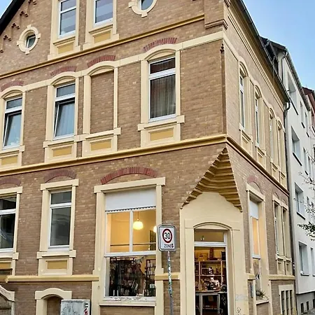 Cls Grosse Altbau Fuer 4 Personen Mit Xxl Dusche, Neues Bad, Dielen, Schlafsofa 160x200 Mit 20cm Matratze, Smart Tv & Schnellem Wlan In Ost, Nespresso Maschine Inklusive Kapseln, Naehe Hawk, Uni, Bosch, Ostbahnhof, A7 Διαμέρισμα